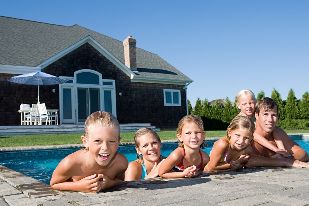Four Big Benefits of a New Pool Deck Coating