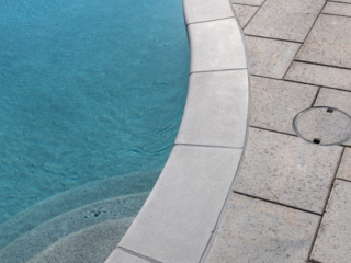 Hancrete Cobblestone Light Sandblast coping