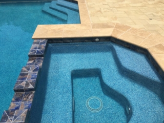 Spa with tiled Dam wall