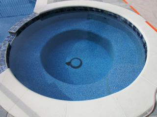 Custom Blend &mdash; Mastertile &ndash; MAS-SV 614 &amp; MAS-MR 150 &mdash; Hancrete &ndash; White Roman &mdash; Angelus &ndash; Courtyard &ndash; 4 stone &ndash; Charcoal