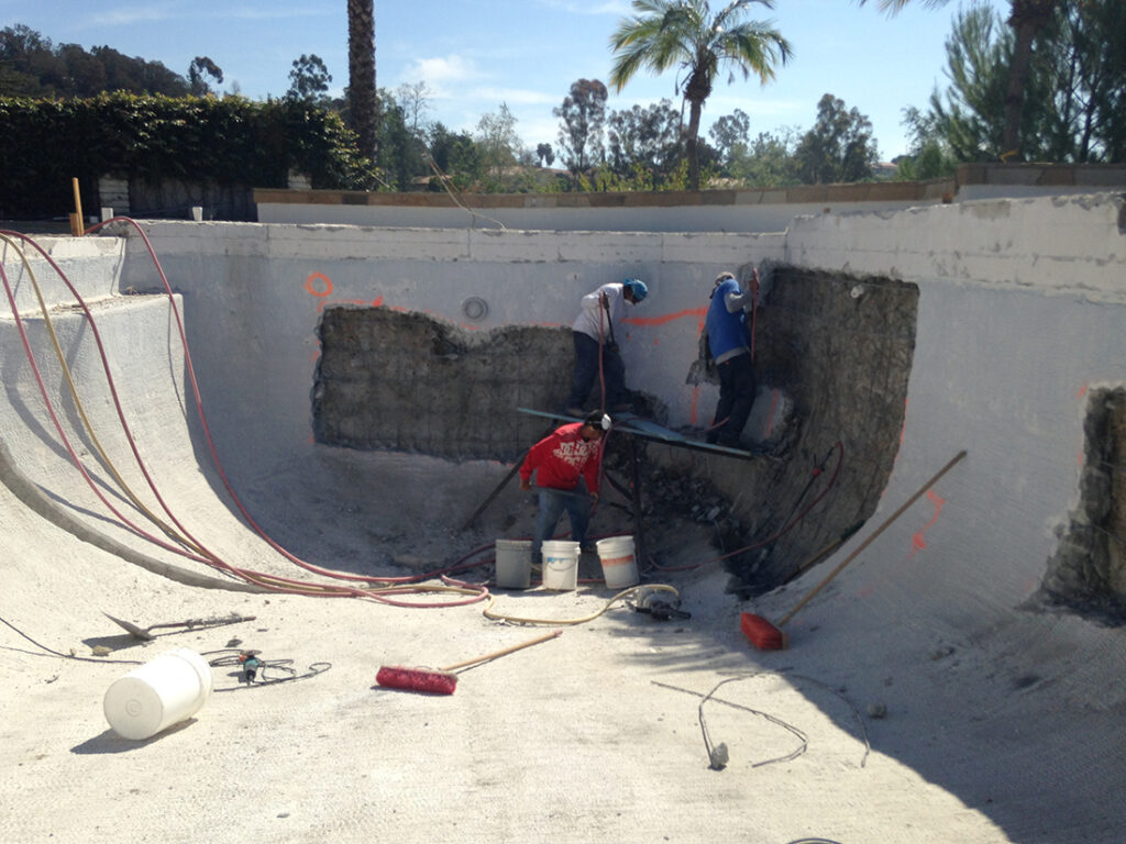 Alan Smith Pool Plastering & Remodeling | Crack Repair