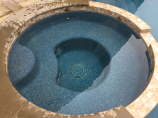Alan Smith Pool Plastering & Remodeling | Pre-Cast Concrete Coping