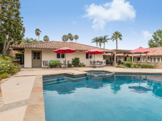 Alan Smith Pool Plastering & Remodeling | Natural Stone Coping