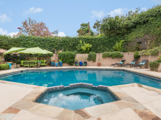 Alan Smith Pool Plastering & Remodeling | Topaz Radiant Fusion